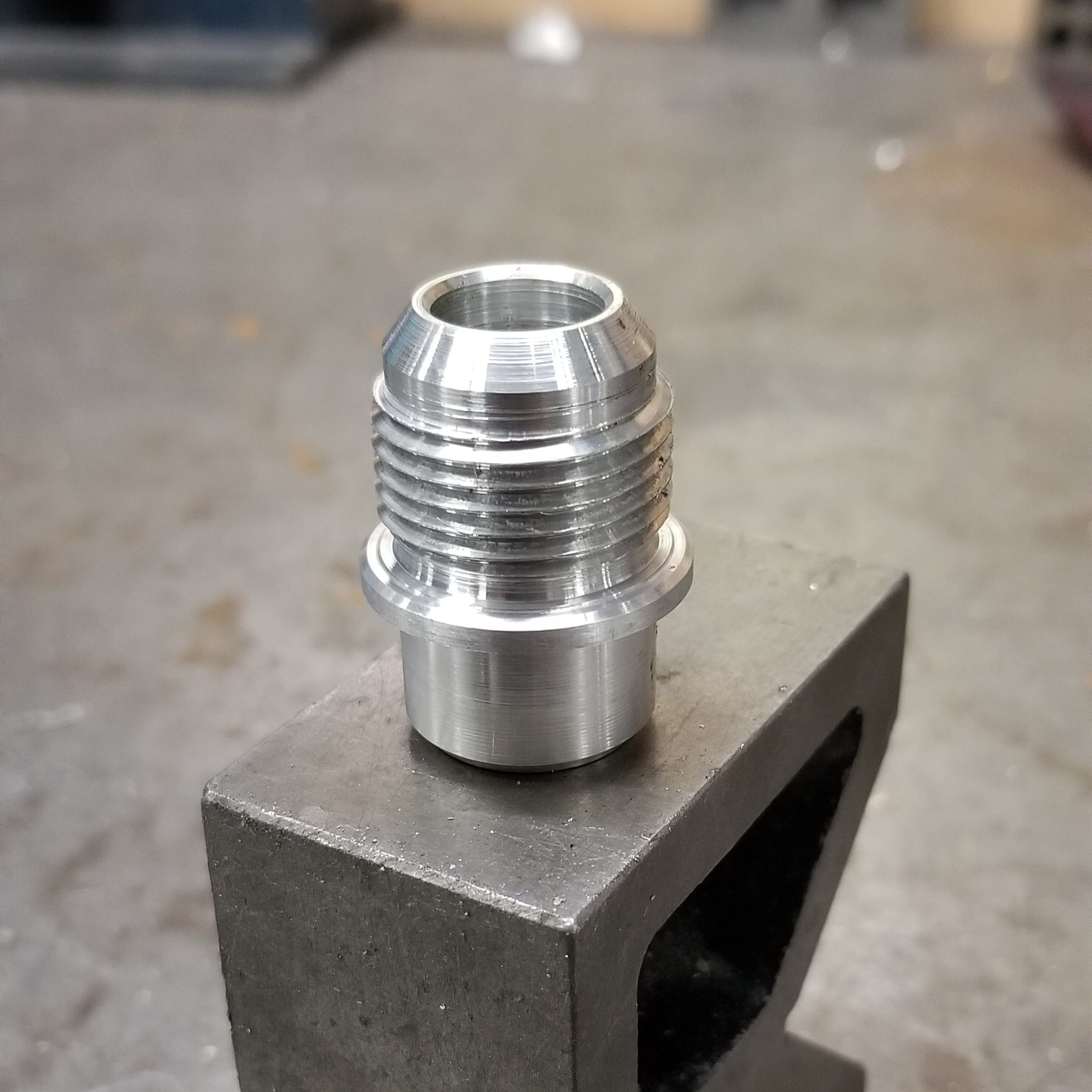 MK4 Valve Cover #10AN Adapter